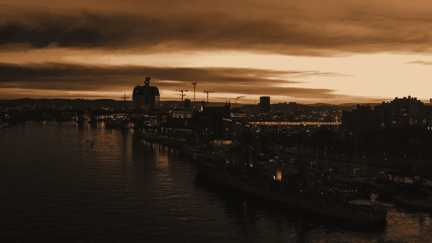 Gothenburg harbour at dusk